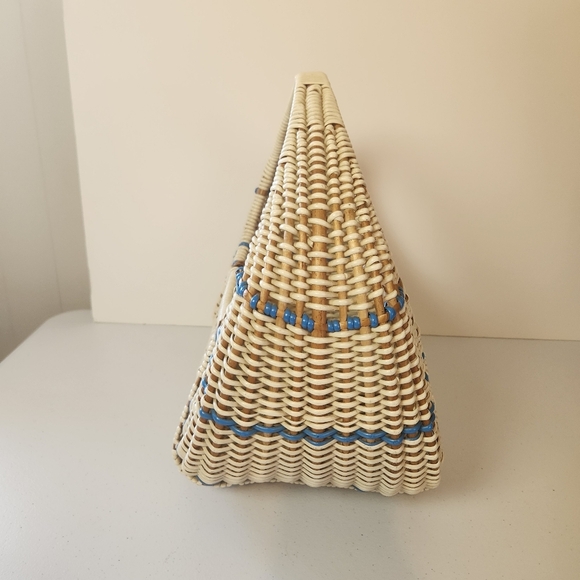 Vintage Gondola Wicker Basket Blue Beige Boho Bohemian Decor House Purse 70s - Picture 2 of 8